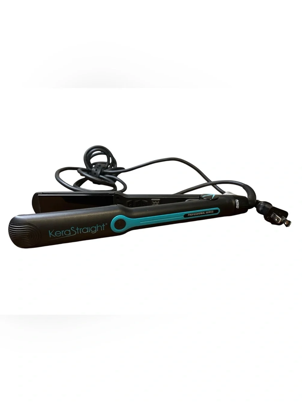 KeraStraight Professional Series Titanium Flat Iron BSKTD15 Hair Straightener